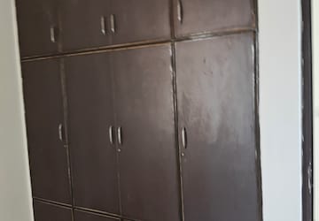 Furnished Amenities in 3.5 BHK Apartment at Rishita Manhattan, Gomti Nagar – for Sale