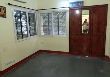 Room in 2 BHK Apartment at West Marredpally – for Sale