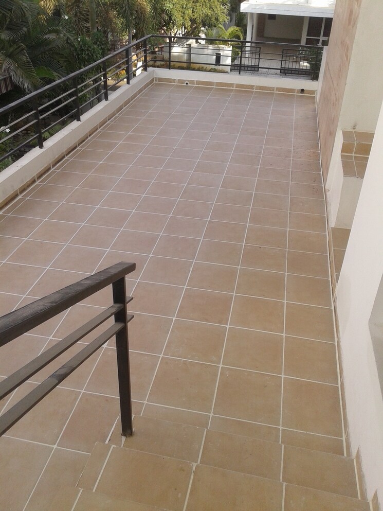 Balcony, aparna-cyber-county 4 Bedroom 3500 Sq.Ft. Villa In Gopanpally Hyderabad 9332925