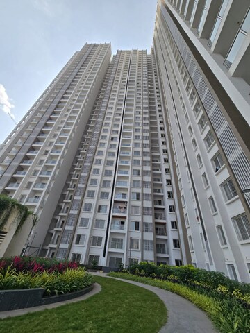 2 BHK Apartment For Rent in Runwal The Central Park, Chinchwad