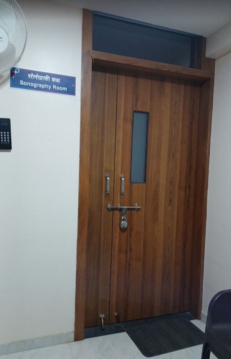 Common Area, om-shankeshwaram-plaza Commercial Office Space 8300 Sq.Ft. In Kondhwa Budruk Pune 9336203