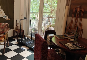 Living Room in 3 BHK Apartment at Ratan Pearls, Sector 16 Greater Noida – for Sale