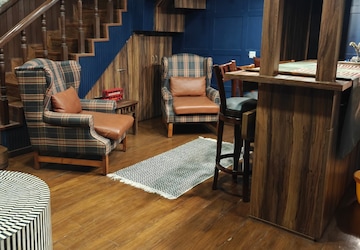 Living Room in 3 BHK Apartment at Ratan Pearls, Sector 16 Greater Noida – for Sale
