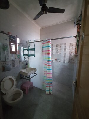 Bathroom in 3 BHK Apartment at Mona Greens, Ghazipur – for Rent