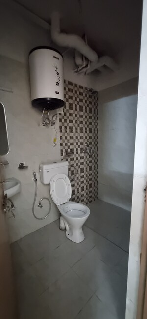 Bathroom in 2.5 BHK Independent House at Sai Kunj New Palam  vihar, New Palam Vihar Phase 3 – for Rent