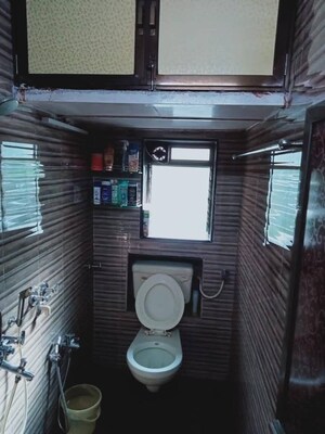 Attached Bathroom in 1 RK Apartment at Santacruz Mansion, Santacruz East – for Rent