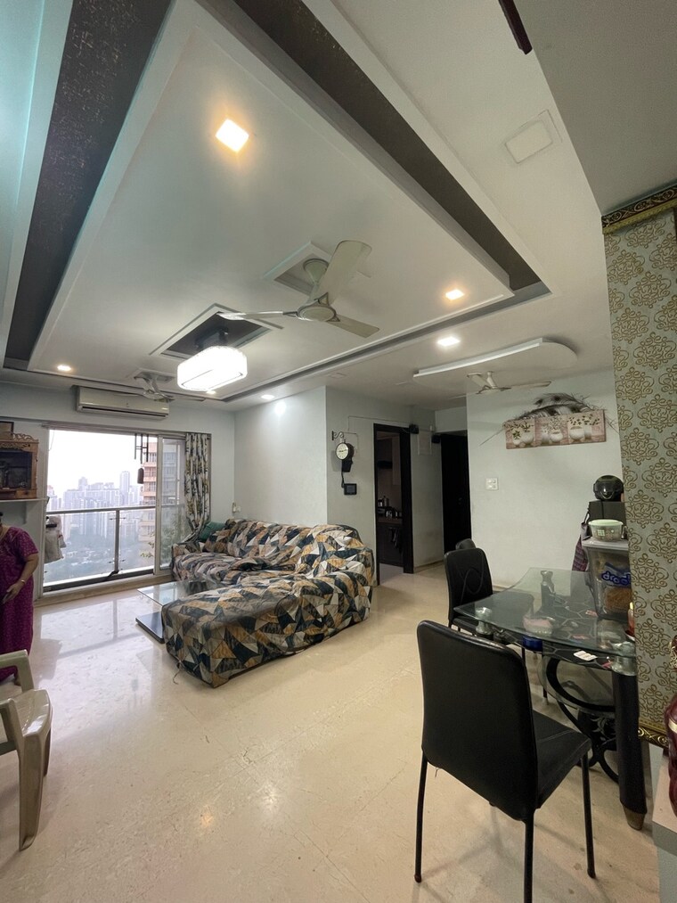 Living Room, dosti-imperia-phase-iii 2 Bedroom 880 Sq.Ft. Apartment In Ghodbunder Road Thane 9336225