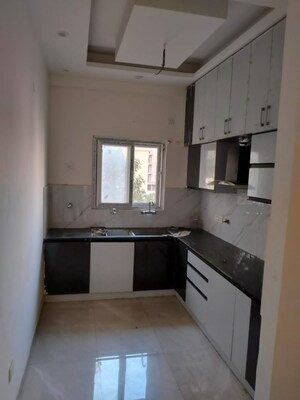 Kitchen in 3 BHK Apartment at Skynet Towers, Patiala Road – for Rent
