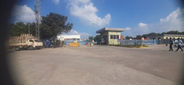 Nearby, shadnagar  240 Sq.Yd. Plot In Shadnagar Hyderabad 9336346