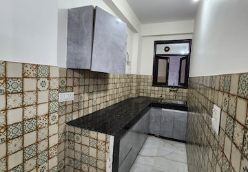 Kitchen in 1 BHK Builder Floor at Chattarpur – for Rent