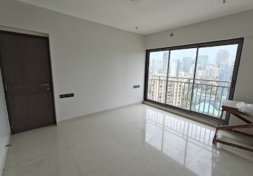 Room in 2 BHK Apartment at Louisandra Apartment, Dadar West – for Rent