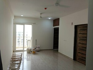 3 BHK Apartment For Rent in Mahagun Mantra I, Sector 10 Greater Noida
