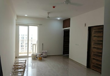 3 BHK Apartment For Rent in Mahagun Mantra I, Sector 10 Greater Noida