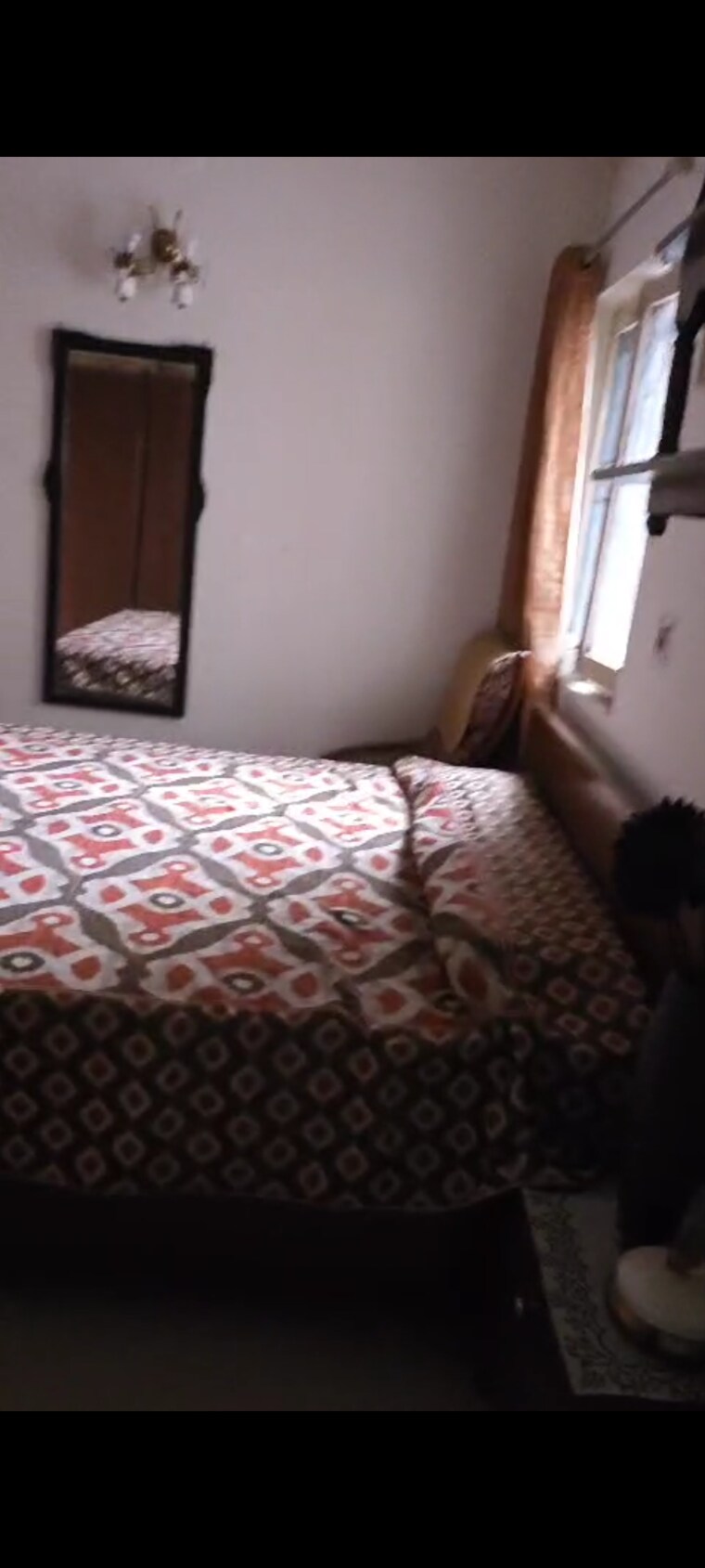 Bedroom, sector 37 3.5 Bedroom 2000 Sq.Ft. Villa In Sector 37 Noida 9336337