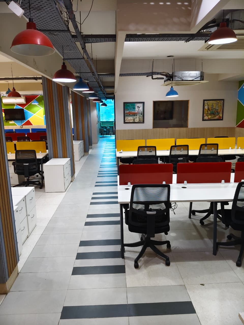 Office Space For Rent in Sector 63