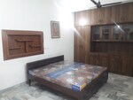 2 BHK + Study Room 500 Sq.Yd. Builder Floor in Sector 33