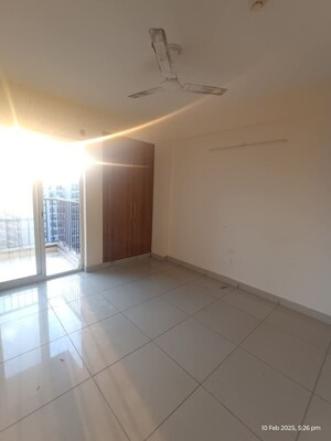 2 BHK Apartment For Rent in Panchsheel Greens II, Sector 16 Greater Noida