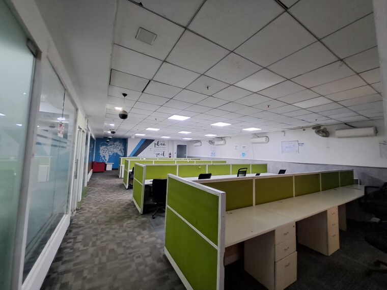 Team Area, sector 63 Commercial Office Space 3000 Sq.Ft. In Sector 63 Noida 9336355