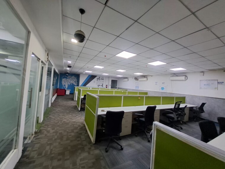 Team Area, sector 63 Commercial Office Space 3000 Sq.Ft. In Sector 63 Noida 9336355