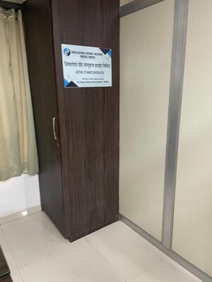 Room in  Office Space at Jb Nagar – for Rent