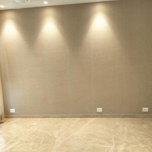 Room in 1 BHK Apartment at Hiranandani Highland, Powai – for Rent