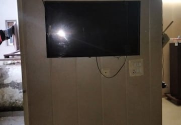 Furnished Amenities in 1 BHK Apartment at NK Savitry Enclave, Vip Road – for Rent