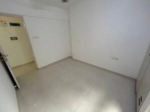 Room in 1 BHK Apartment at Swastik Residency 1, Ghodbunder Road – for Rent