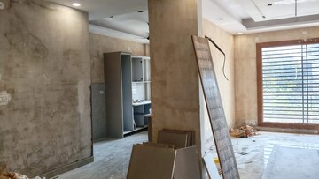 Building Lobby in 4 BHK Builder Floor at Sector 9 – for Sale