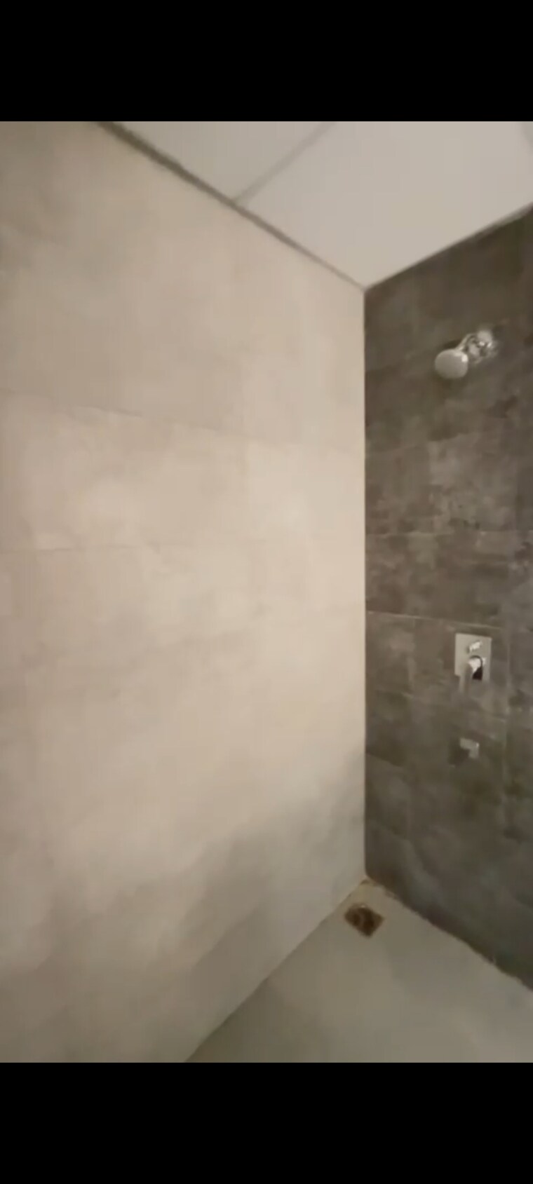 Room, hero-homes-gurgaon 2.5 Bedroom 1099 Sq.Ft. Apartment In Sector 104 Gurgaon 9336412