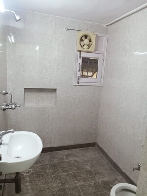Bathroom in 3 BHK Apartment at Vasant Kunj – for Rent