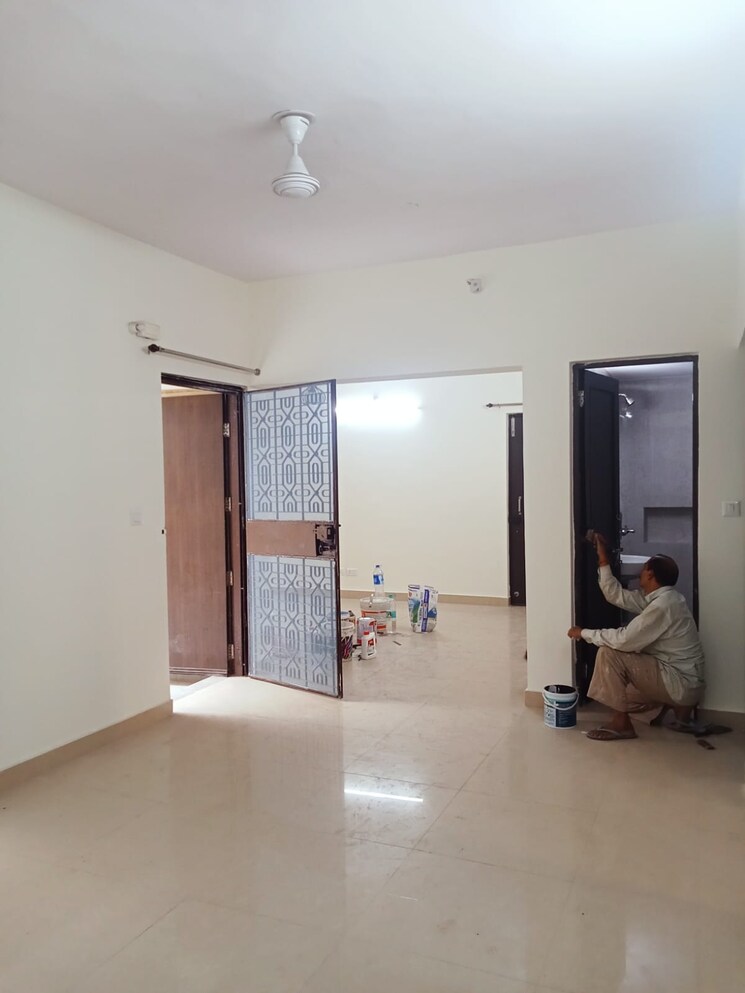 Room, vasant kunj 3 Bedroom 1800 Sq.Ft. Apartment In Vasant Kunj Delhi 9336407