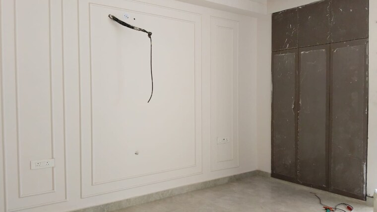 Room, sector 4 3 Bedroom 250 Sq.Yd. Builder Floor In Sector 4 Gurgaon 9336406