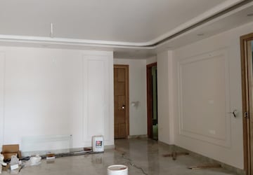 Room in 3 BHK Builder Floor at Sector 4 – for Sale
