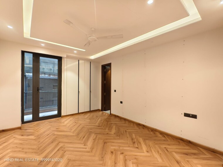 Room, safdarjung enclave 3 Bedroom 6000 Sq.Ft. Builder Floor In Safdarjung Enclave Delhi 9336431