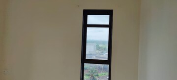 Room in 3 BHK Apartment at The Wadhwa Atmosphere, Mulund West – for Rent