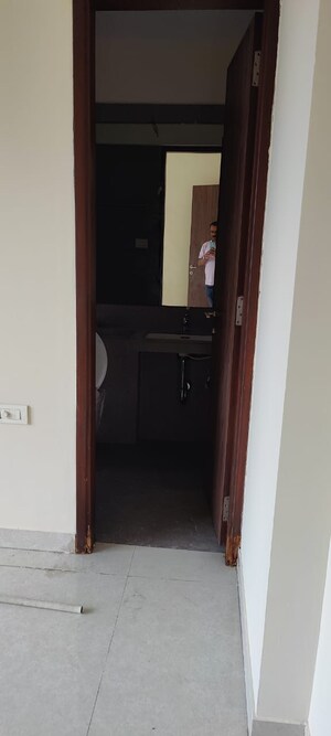 Furnished Amenities in 3 BHK Apartment at The Wadhwa Atmosphere, Mulund West – for Rent