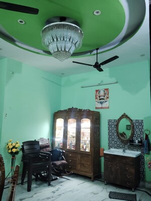 Furnished Amenities in 6 BHK Independent House at Patel Nagar – for Sale