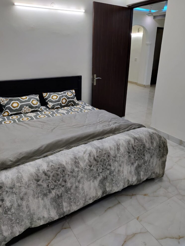 Bedroom, chattarpur 3 Bedroom 1200 Sq.Ft. Apartment In Chattarpur Delhi 9336447
