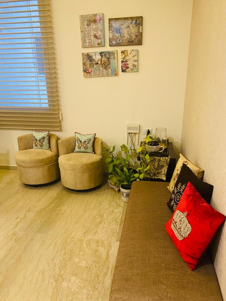 Living Room, prateek-edifice 3 Bedroom 2500 Sq.Ft. Apartment In Sector 107 Noida 9336488