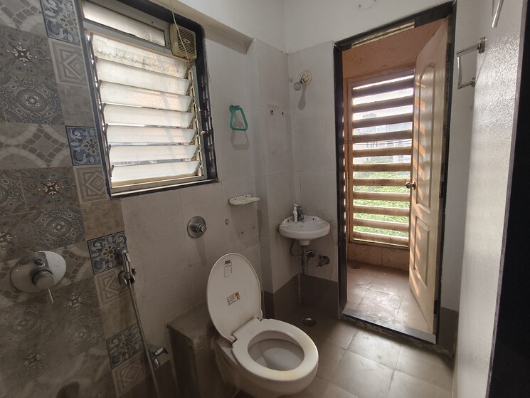 Bathroom, cosmos-enclave 1 Bedroom 650 Sq.Ft. Apartment In Kasarvadavali Thane 9336517