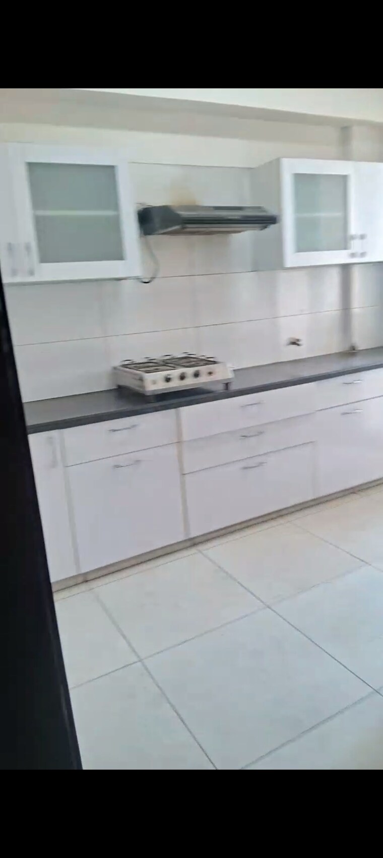 Kitchen, motiaz-royal-citi 3 Bedroom 1910 Sq.Ft. Apartment In Ambala Highway Zirakpur 9336560