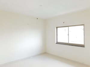 Room in 3 BHK Apartment at Frontline Seven, Kokapet – for Sale