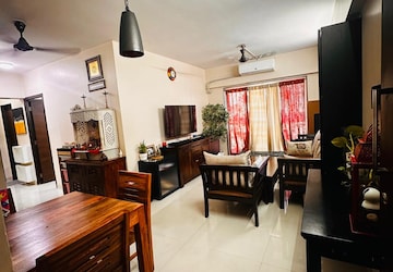 Team Area in 2 BHK Apartment at Veena Serenity, Chembur – for Rent