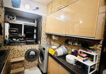 Team Area in 2 BHK Apartment at Veena Serenity, Chembur – for Rent