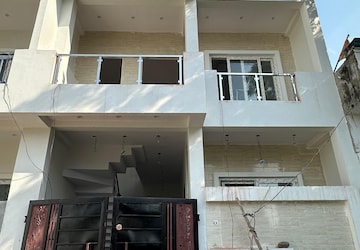 3 BHK Villa – Exterior View View at ORO City, Jankipuram - for Sale