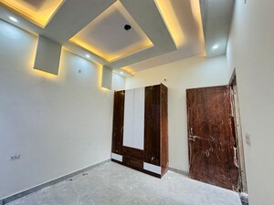 Room in 3 BHK Villa at ORO City, Jankipuram – for Sale
