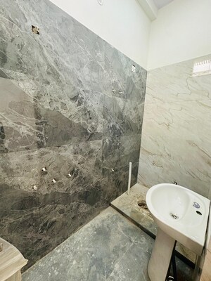 Bathroom in 3 BHK Villa at ORO City, Jankipuram – for Sale