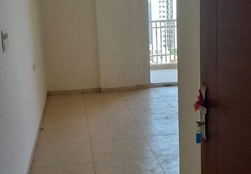 Room in 3 BHK Apartment at Sushma Grande Nxt, Lohgarh – for Rent
