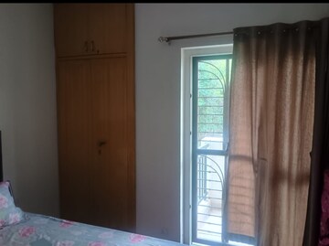 Room in 3 BHK Builder Floor at Sector 88 – for Rent