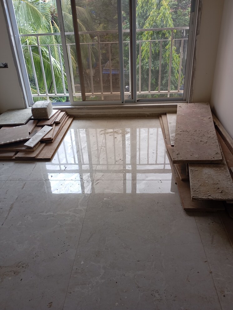 Balcony, viiaan-vishwas-niketan 2 Bedroom 675 Sq.Ft. Apartment In Andheri East Mumbai 9336589